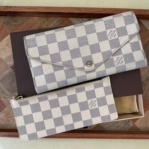 LOUIS VUITTON I-2979 JOSEPHINE DAMIER AZUR WALLET W/BOX & DUST BAG